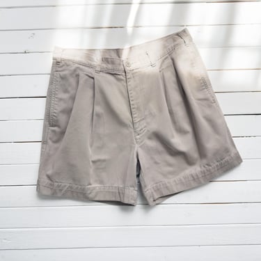 high waisted shorts 90s vintage Dockers beige greige khaki shorts 