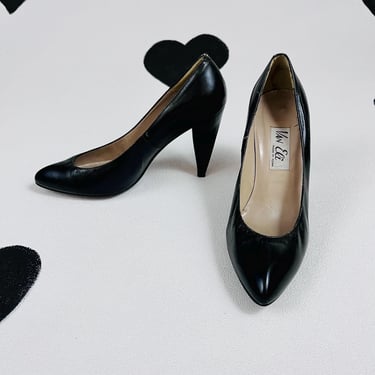 1980’s Van Eli black leather high heels 80’s sexy pointed curved tapered heel pumps Classic Minimal New Wave Made in Spain size 7.5 M 38 