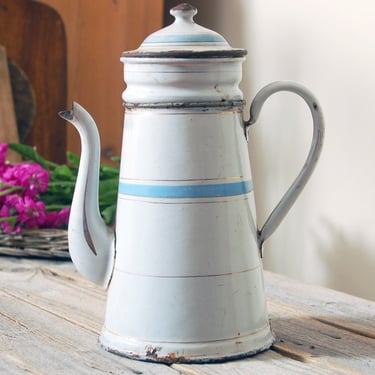 Vintage French enamel coffee pot / tiered enamelware coffee pot / retro enamel coffee maker / French farmhouse coffee pot / brocante 
