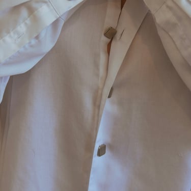 white button up with vintage square buttons