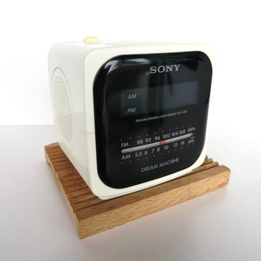 Sony Dream Machine White Cube Clock Am/FM Radio, Post Modern Sony ICF-C122, Mod 1980s Alarm Clock Radio 