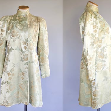 1930s Silk Brocade Mutton Sleeve Coat - 30s Vintage Jacquard Champagne Floral Coat - Medium 