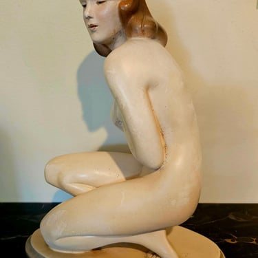 Vintage 1940s pin up nude sculpture. Plaster Veronica Lake look alike! 