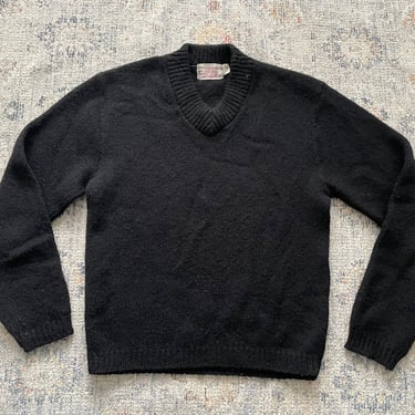 Vintage ‘50s ‘60s black Shetland wool pullover | Dark Academia aesthetic, imported wool V neck sweater, M 