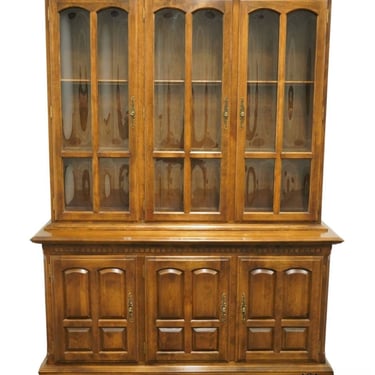 ETHAN ALLEN Classic Manor Solid Maple 56" Buffet w. Lighted Display China Cabinet 15-6006 / 15-6008 