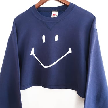 smiley face sweatshirt / Russell sweatshirt / 1980s Smiley Face Russell Athletic cropped sweatshirt Large 