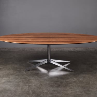 1960's Oval Florence Knoll Table Desk in Rosewood 