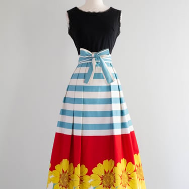 Wonderful 1960's Cotton Dress With Bold Border Print Skirt / Small