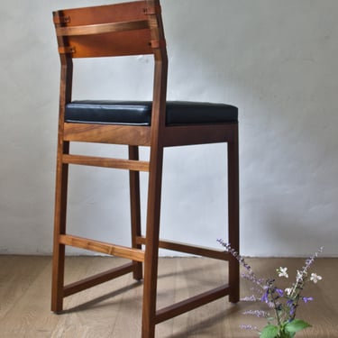 Tab Stool - High Back - Straight