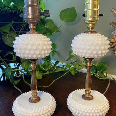 Vintage Glass Lamp Decorative Clear Glass Lighting Boudoir Bedside Lamp Hobnail Ornate Table Lighting