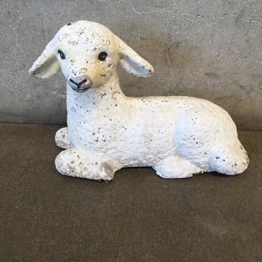 Vintage Garden Lamb