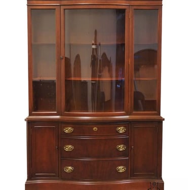 BASSETT FURNITURE Solid Mahogany Traditional Duncan Phyfe Style 48" Lighted Display China Cabinet 