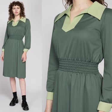 Medium 70s Sage Green Midi Shirtdress | Vintage Pointed Collar Long Sleeve Two Tone Retro Hostess Dress 