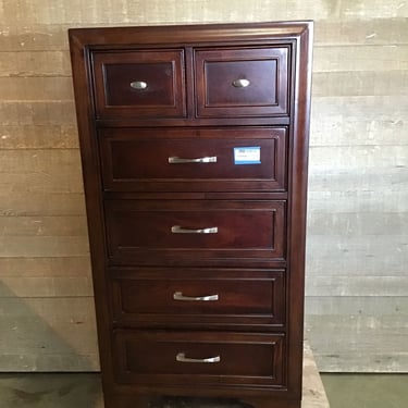 Mahogany Dresser (Tacoma)