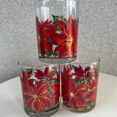Vintage Culver lowball glasses set of 3 red poinsettias theme 22K gold size 4 1/4” x 3 1/4” 