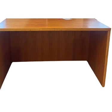 Desk with Privacy Panel<br />Teak Veneer<br />48&#8243; x 24&#8243; x 28&#8243;