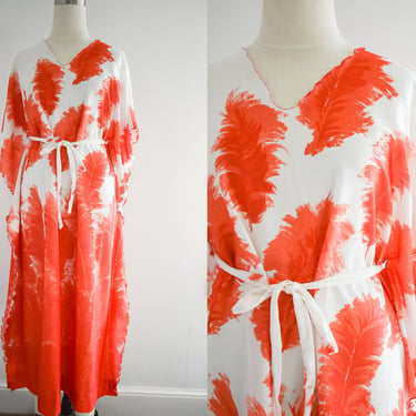 1970s Coral and White Feather Print Caftan 
