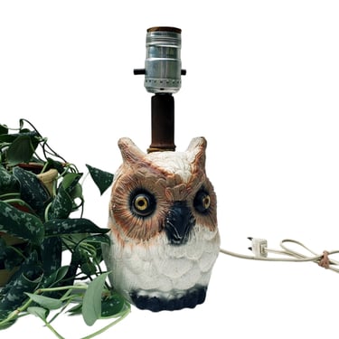 Vintage Chalkware Plaster Owl Table Lamp/ 1970s Boho Farmhouse Country Cottage Woodland Decor 