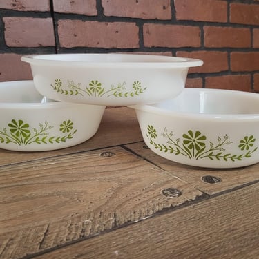 Vintage Set of 3 Glasbake Set Green Daisy 