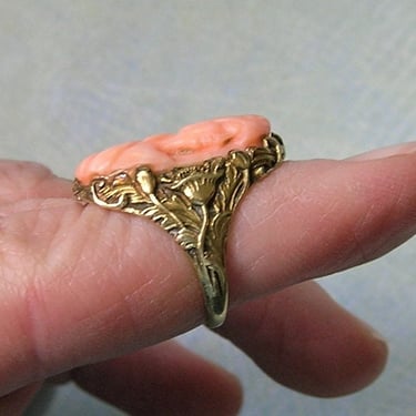Antique Art Nouveau 14K Gold and Coral Cameo Ring, 14K Gold Coral Cameo  Ring, Old Nouveau Cameo Ring, Size 3 (#4107) 