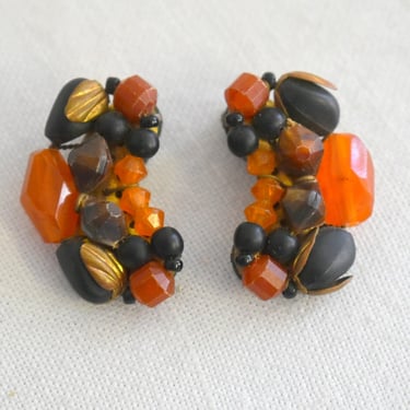 1940s German Bead Cluster Clip Earrings 