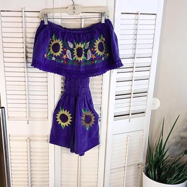 Vintage 70s/80s Fun Sunflower Embroidered  Cotton Playsuit/Romper / Elastic Top / POCKETS / xs 