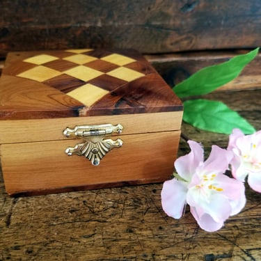 Vintage Moroccan Wood Box~Handmade Keepsake Box~Hinged Jewelry Box~Square Storage Box~JewelsandMetals 