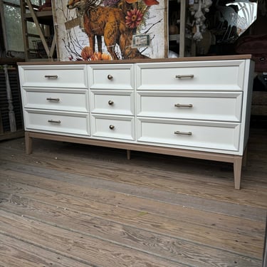 Stylish Refinished Vintage Dresser/Sideboard