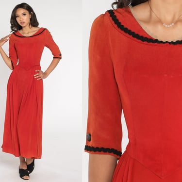 Red Western Dress 70s Maxi Dress Retro Prairie Dress High Basque Waist Ric Rac Trim 3/4 Sleeve Long Full Pleated Skirt Vintage 1970s 2xs xxs 