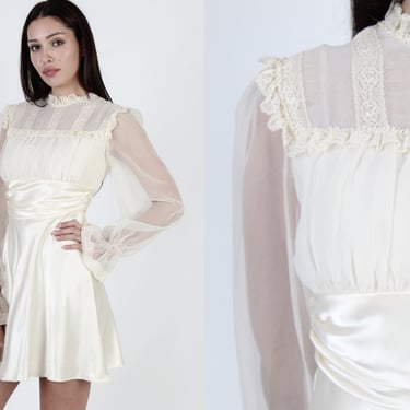 Classic Plain Prairie Wedding Short Dress, See Through Sheer Sleeve, Vintage 1970's Lace Bridal Mini Outfit 