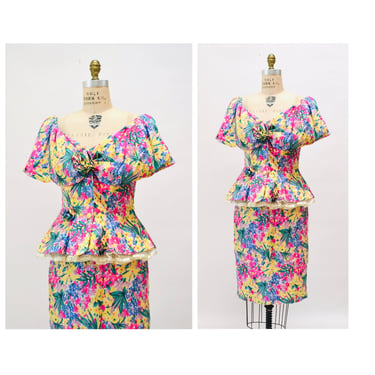 Vintage 80s 90s Silk Floral Print Top and Skirt Suit Saint Romei Neiman Marcus Medium Large// 80s 90s Party Cocktail Silk Dress Medium Large 