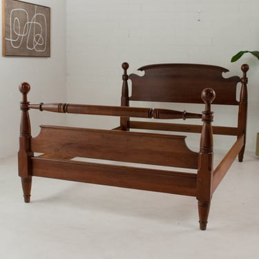 Antique Cannonball Headboard Bed