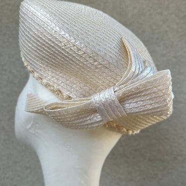 Vintage Jack McConnell Boutique woven glossy ivory straw hat size 21.5” 