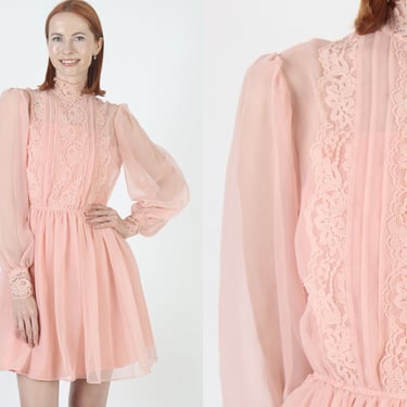 Peach Victorian Style Chiffon Mini Dress / Vintage 70s Plain Monochrome Color / Cute Bridesmaids Short Frock With High Neckline 