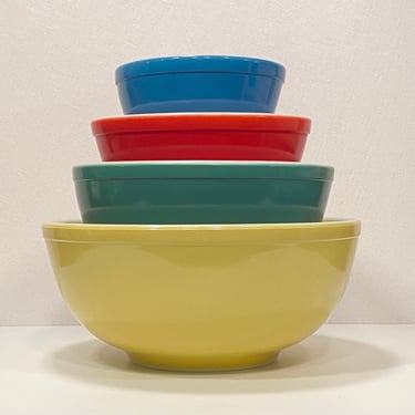 Pre 1949 Pyrex Primary Mixing Bowl Set 