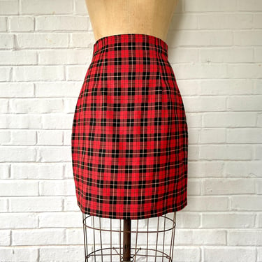 1990's Size 6 Tartan Plaid High Waist Skirt 