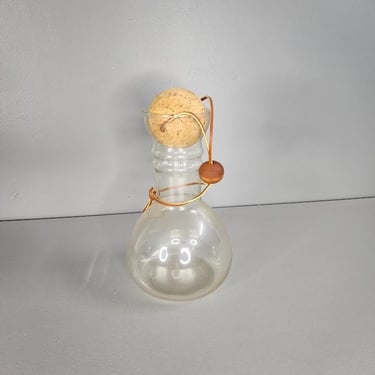 Pyrex Glass 1 Qt Decanter with Cork Lid 8010 