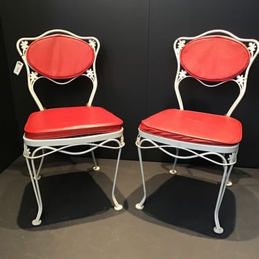 White and Red Garden Chairs (Seattle)