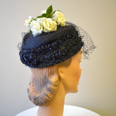 1960s Navy Straw Hat with Cream Roses 