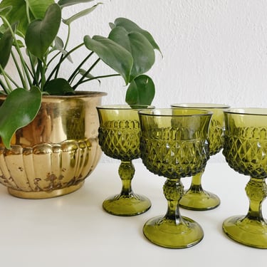 Set of 4 Small Green Wine Glasses