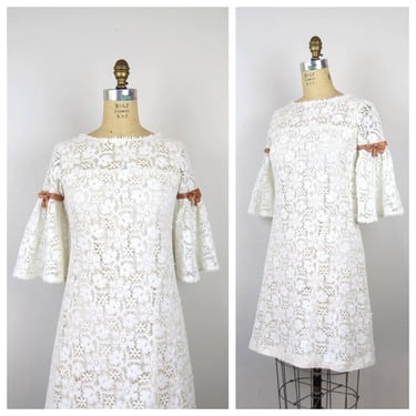 Vintage 1960s crochet lace dress mini bell sleeve sheath formal dressy 