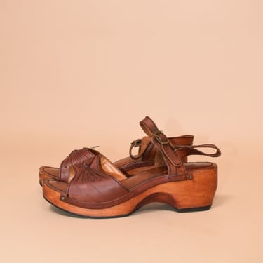 Brazilian-made Leather/Wood Sandals by QualiCraft, 9