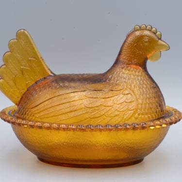 Indiana Glass Golden Amber Hen on a Nest Covered Dish, Stippled Base Closed Beads | 1960s Home Decor 