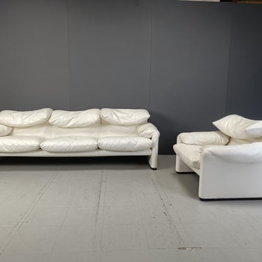 Leather Maralunga sofa set by Vico Magistretti for Cassina, 1973 - vintage maralunga sofa set - white leather maralunga sofas 