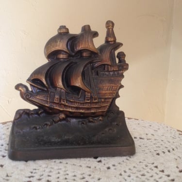 Vintage Hand Cast metal  Brass Spanish Galleon Ship Book End, 5 1/2" Tall, Philadelphia MFG Co 