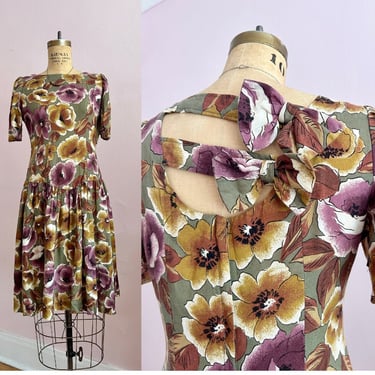 1980's Size 6/8 Autumnal Floral Drop Waist Dress 