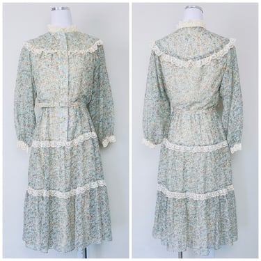 1970s Vintage Kati by Laura Phillips Blue Floral Country Dress / 70s Romantic Lace Trim Cotton Prairie Dress / Medium 