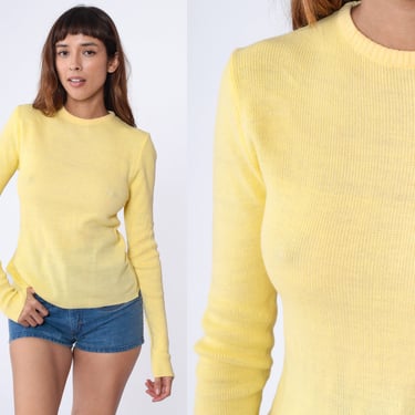 Yellow Lightweight Sweater 70s Pale Yellow Light Sweater Pastel Retro Pullover Sweater 1970s Vintage Plain Acrylic Small S 