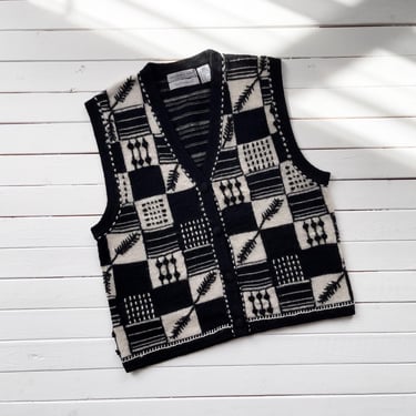 black sweater vest 90s vintage Northern Isles patchwork embroidered wool vest 