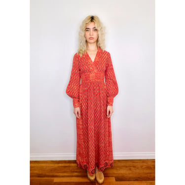 Indian Dress // vintage boho cotton sun maxi hippie hippy red long sleeve 70s 1970s caftan kaftan // XS X-Small 